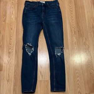 Free People Dark Blue Distressed Skinny Jeans Size 27